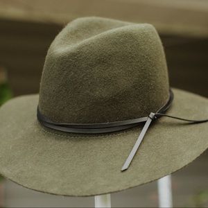 Green boho felt hat